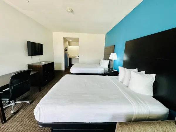 Lonestar Inn 10